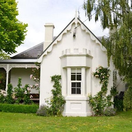 Camellia Cottage Bed & Breakfast Scotsburn Екстериор снимка